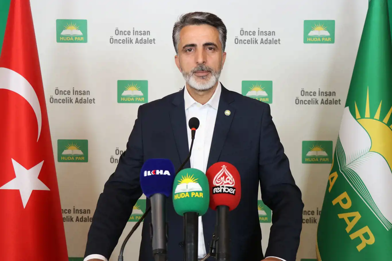 HÜDA PAR Sözcüsü Emiroğlu: Mülakat sistemi kaldırılmalıdır