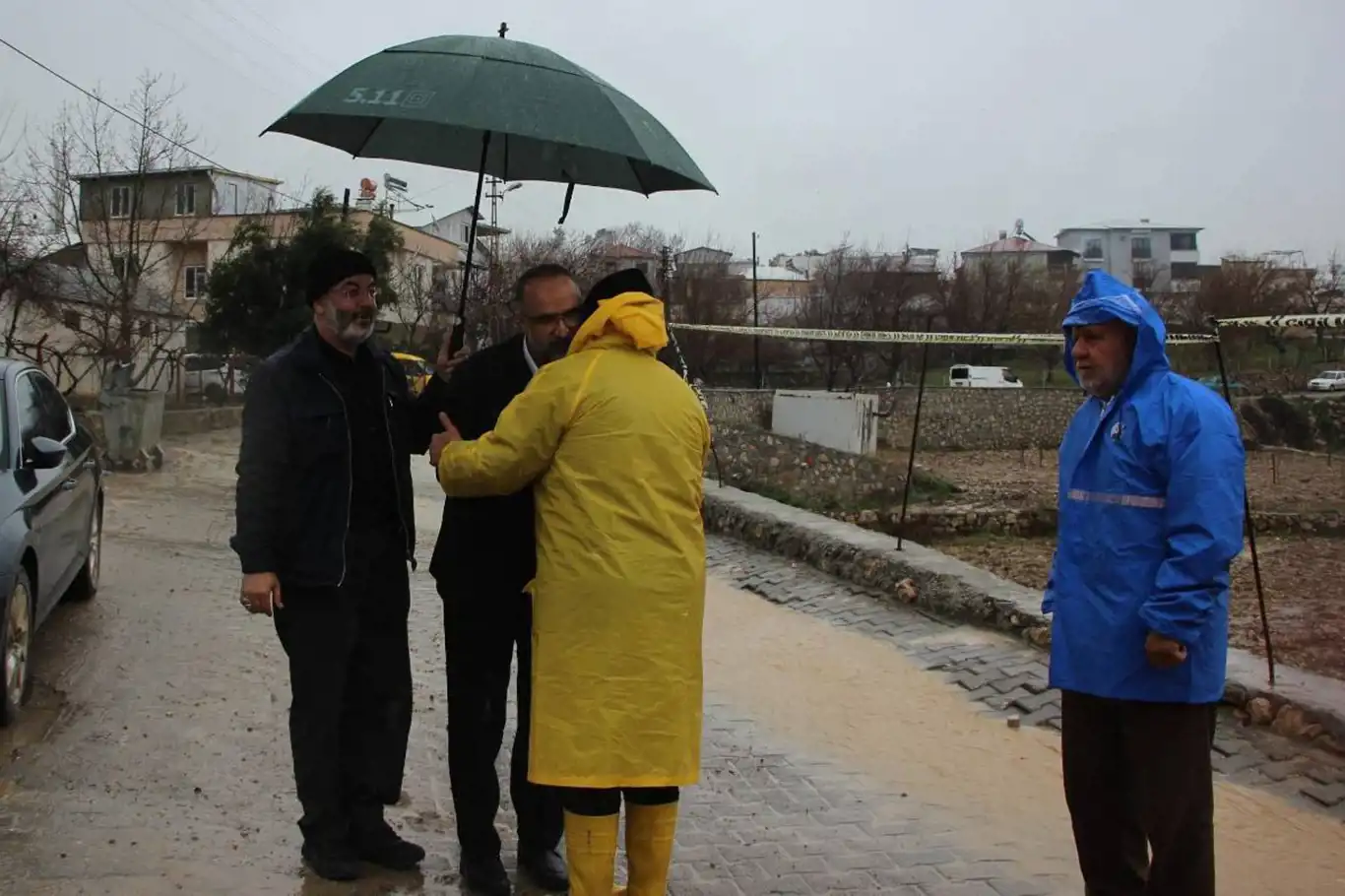 HÜDA PAR heyetinden selde kaybolan anne ve kızının ailesine ziyaret