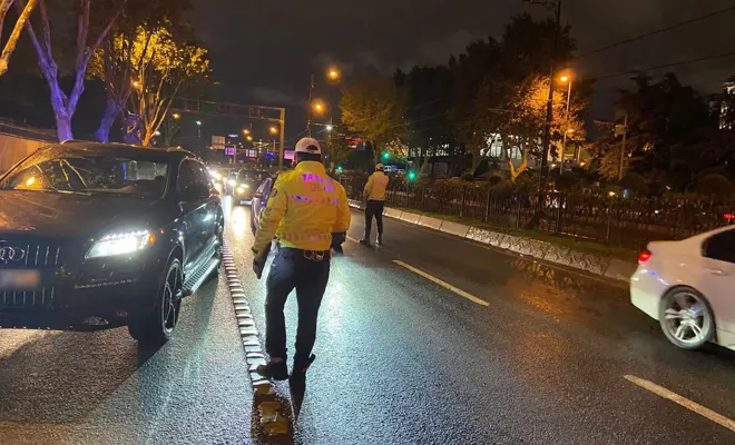 İstanbul'da asayiş uygulaması: 450 gözaltı