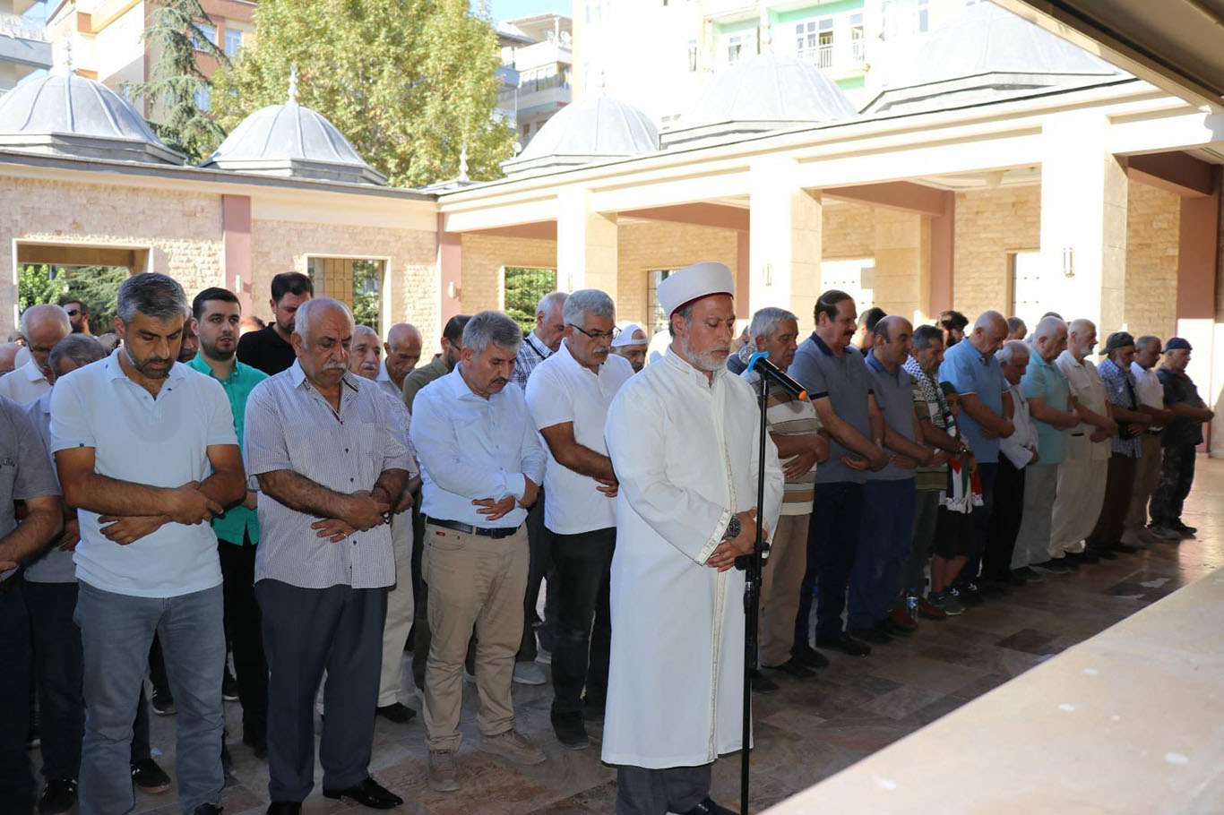 Batı Şeria'da Şehid Edilen Ayşenur İçin Gıyabi Cenaze Namazı Kılındı