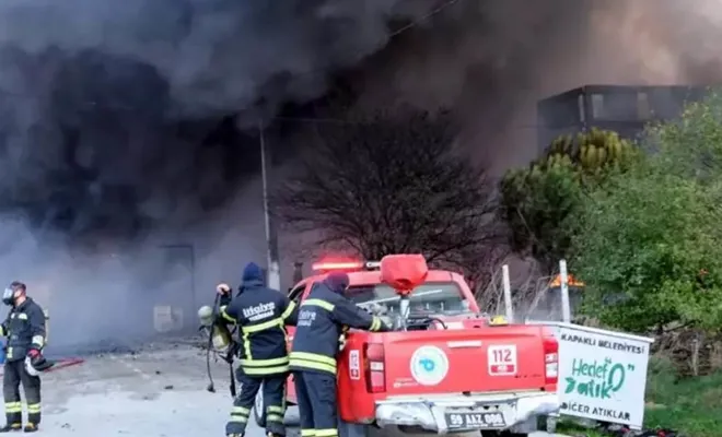 Tekirdağ'da fabrika yangını kontrol altına alındı