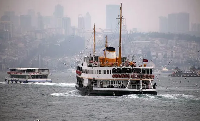 İstanbul'da vapur seferlerine sis engeli