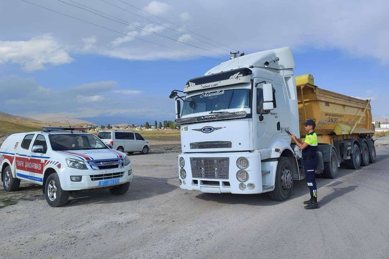 Van’da 164 araç trafikten men edildi