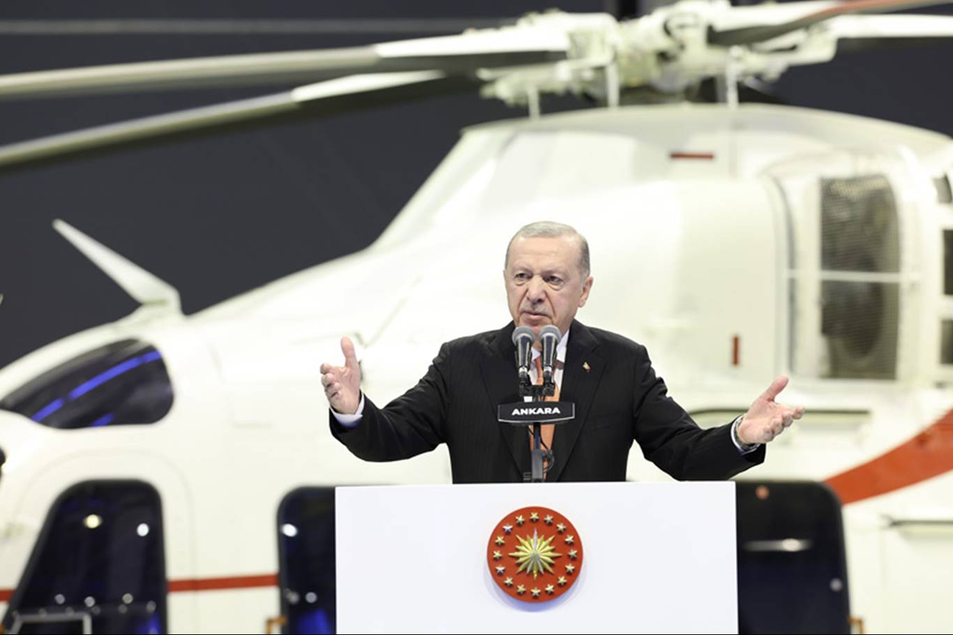 Erdoğan: Katmanlı hava savunma sistemlerimizin güçlendirilmesine ihtiyacımız var