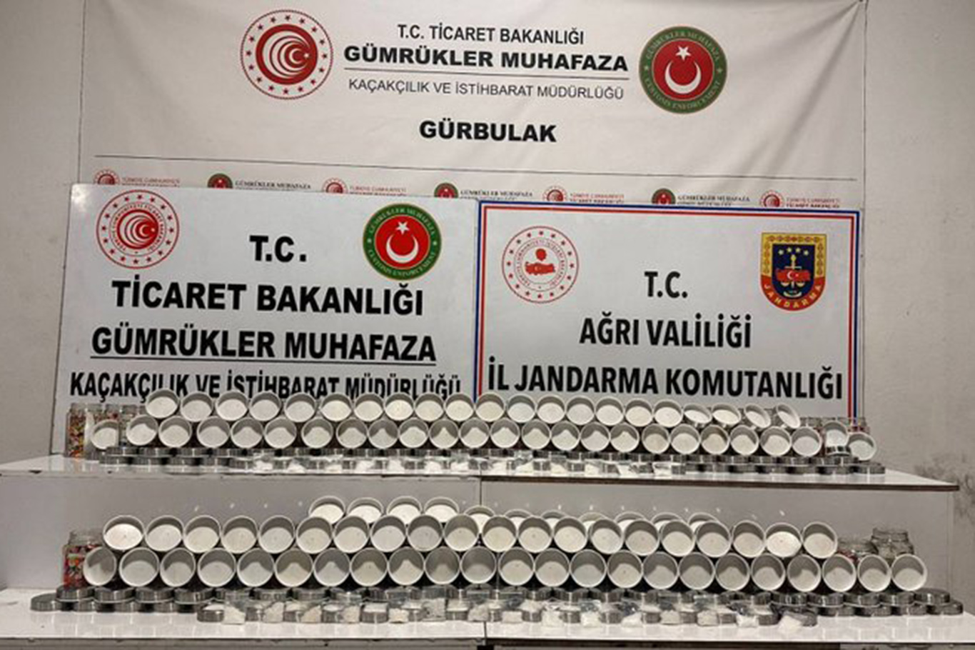 Ağrı'da 170 kg sıvı sentetik uyuşturucu ele geçirildi