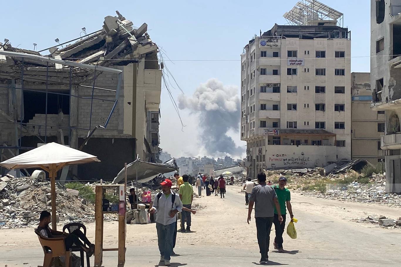 İşgal, Gazze Şeridi'nin çeşitli bölgelerini bombaladı: Şehit ve yaralılar var