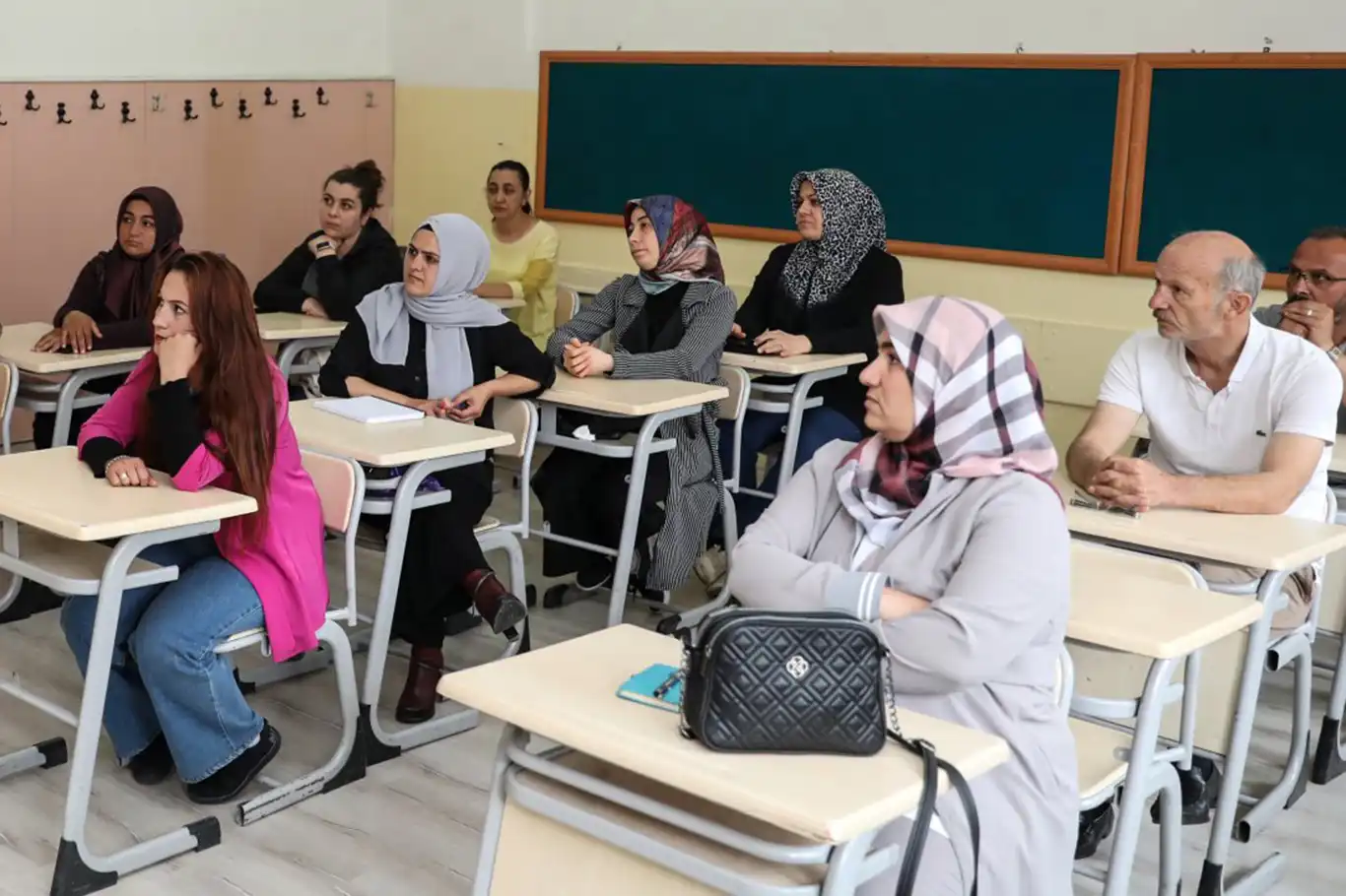 MEB, ebeveynlere "Maarif Modeli" okulları açıyor