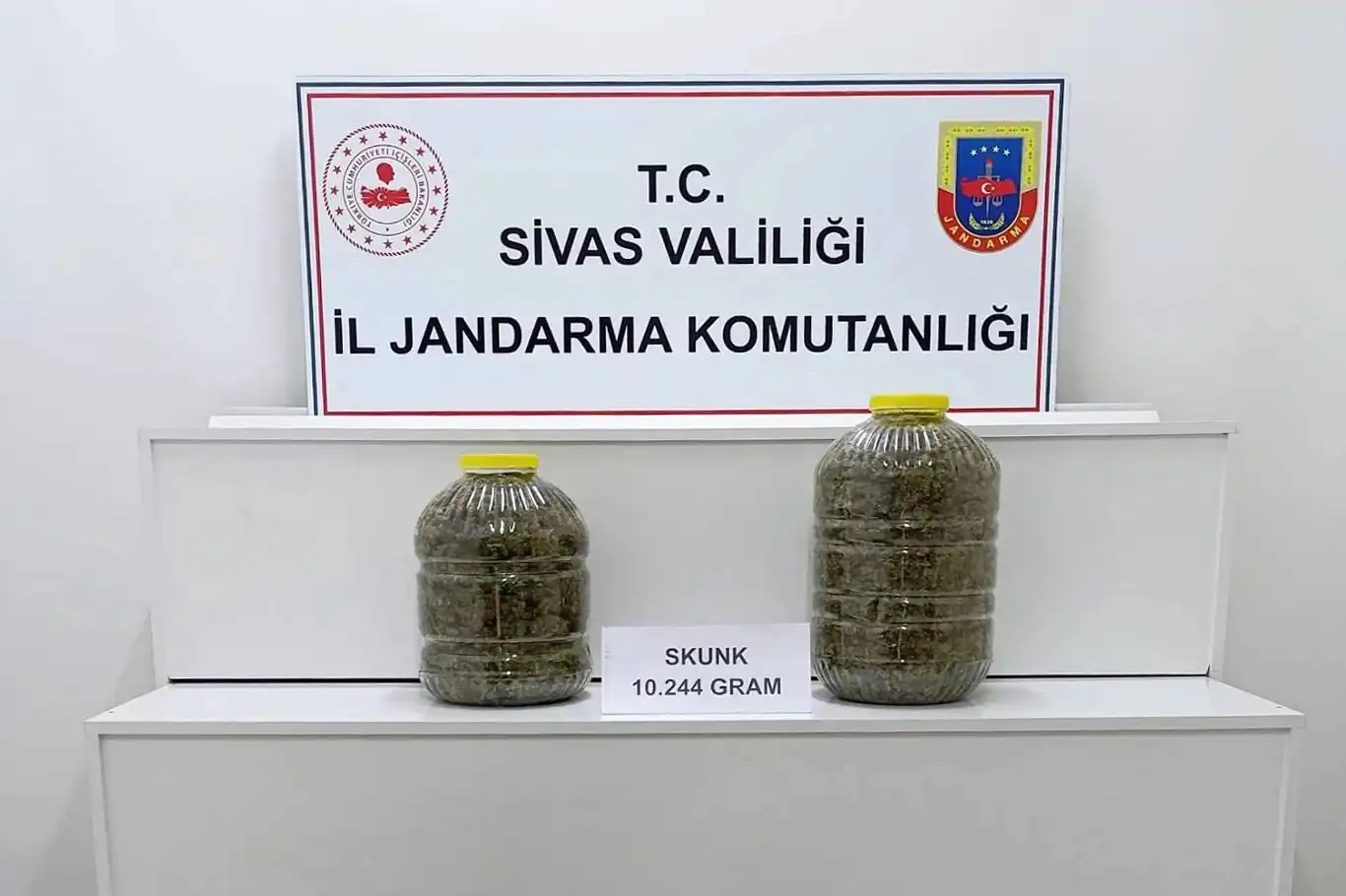 Yolcu otobüsünde 10 kilogram uyuşturucu ele geçirildi