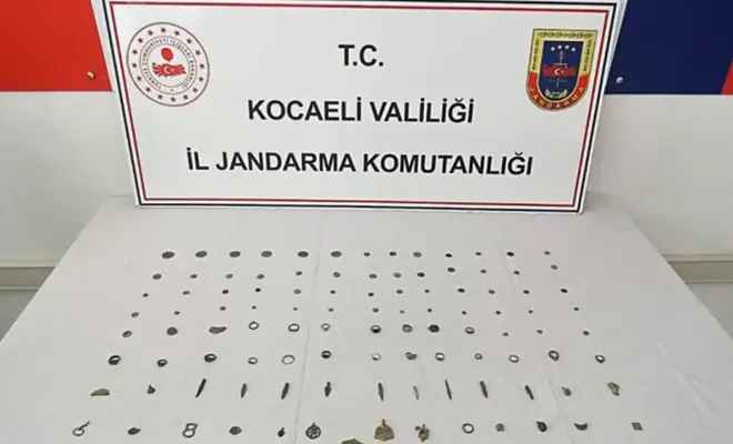 Kocaeli'de tarihi eserler ele geçirildi: 1 gözaltı