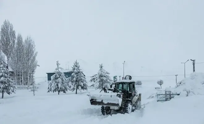 Düzce'de 36 köy yolu ulaşıma kapandı