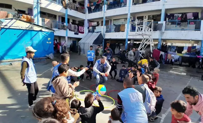 UNRWA okullarına sığınan Gazzeli kadın: Her an bombalanma riskiyle karşı karşıyayız!