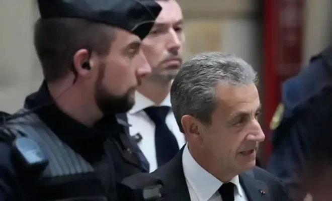 Eski Fransa Cumhurbaşkanı Sarkozy'nin cezası onandı