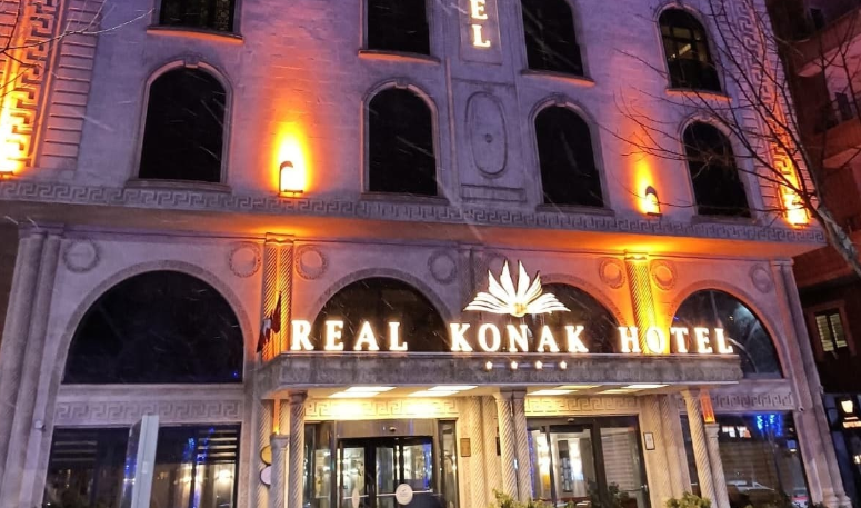 REAL KONAK HOTEL, BİLİŞİM KONGRESİNİN SPONSORU OLDU
