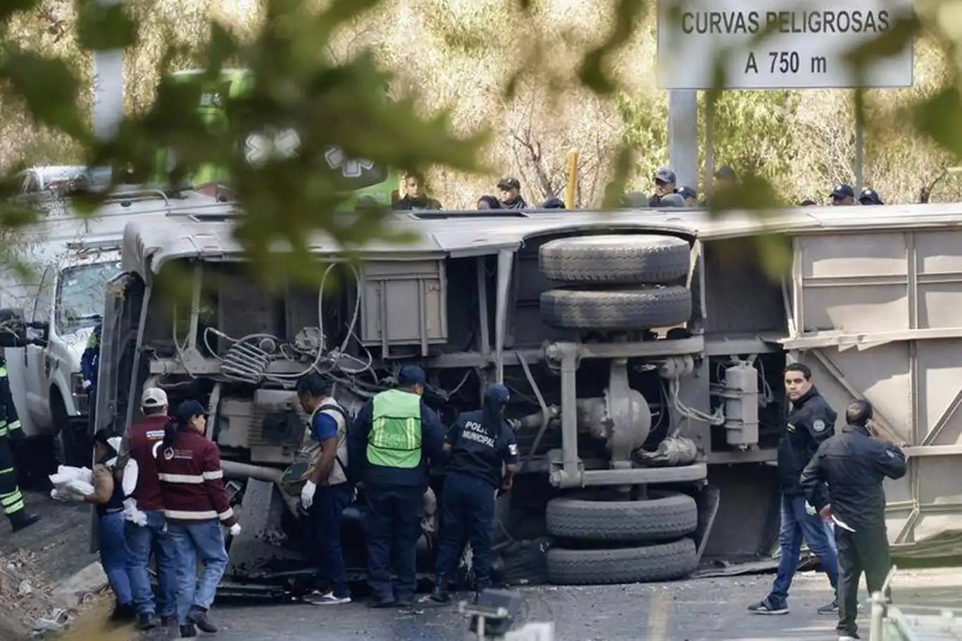 Trafik canavarı Meksika'daydı: 18 ölü 32 yaralı!